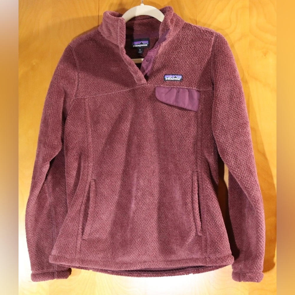 Patagonia Women's Jacket in Burgundy